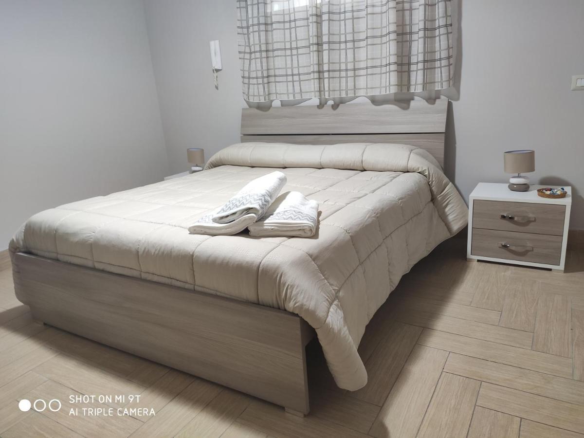 I Colori Del Vesuvio Apartment San Sebastiano al Vesuvio Luaran gambar